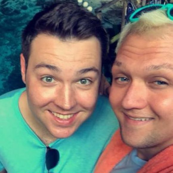 Meet your Posher, Joshua - Picture 1 of 1